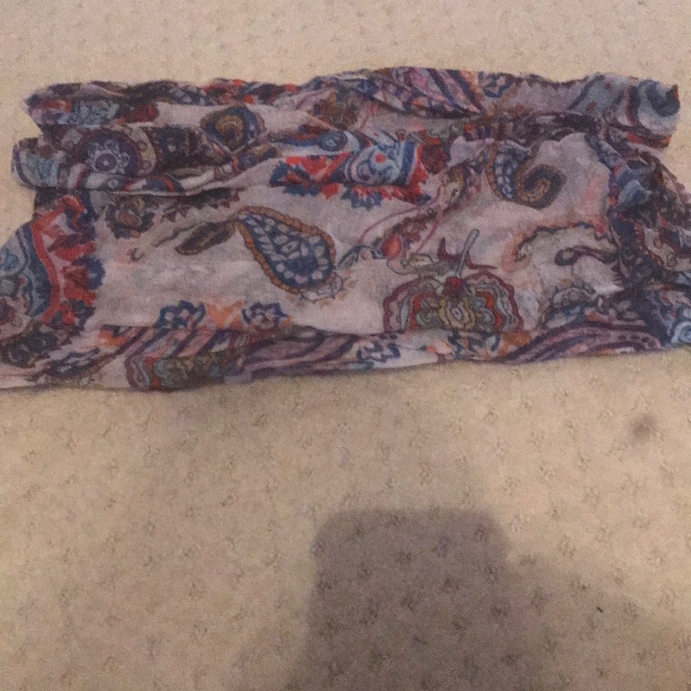 Infinity scarf